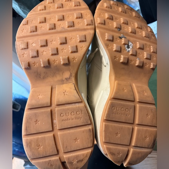 MEN'S RHYTON GUCCI LEATHER SNEAKER - Picture 7 of 7